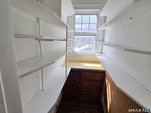 5th image of 316 Stanley Street