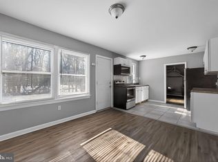 17 Bonnie Ln, Willingboro, NJ 08046