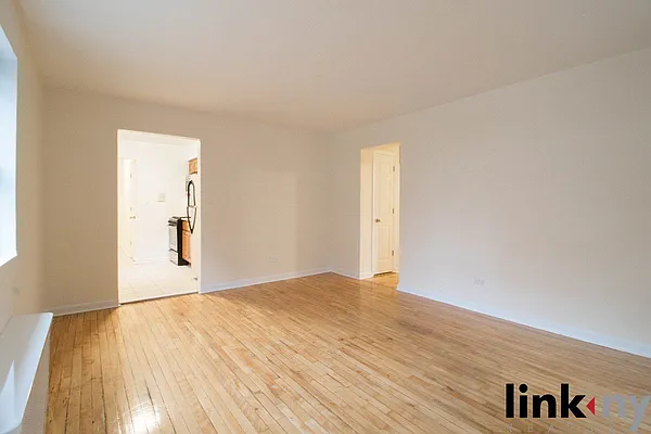 Rented by Link NY Realty | media 12
