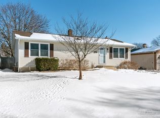 20535 N Margaret Ave, Prairie View, IL
