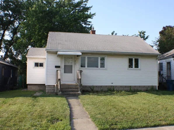 2727 Ross St, Highland, IN 46322