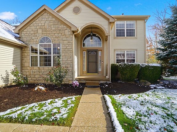 5th image of 7633 Storrington Pl