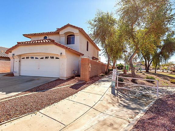 3rd image of 12825 W Palm Ln