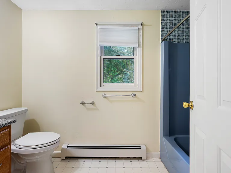 4 Nightingale Dr — Photo 22