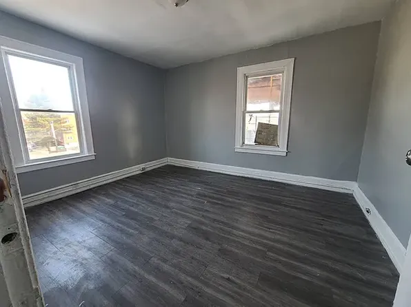 30 Dorothy St, Hartford, CT