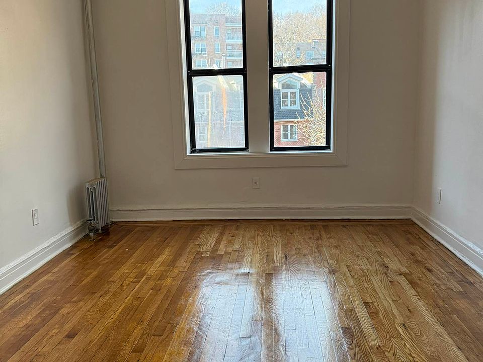 1st image of 6211 Broadway APT 3C