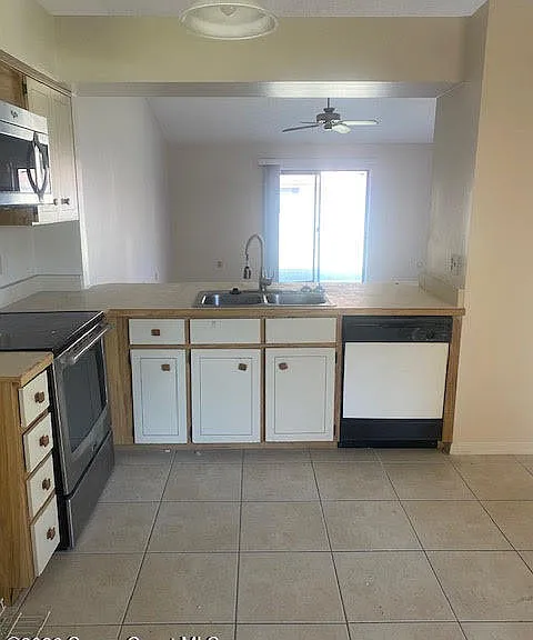 2960 Clearlake Dr #3 — Photo 4