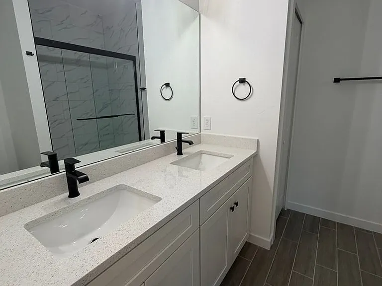 2212 Leda Ave S — Photo 16