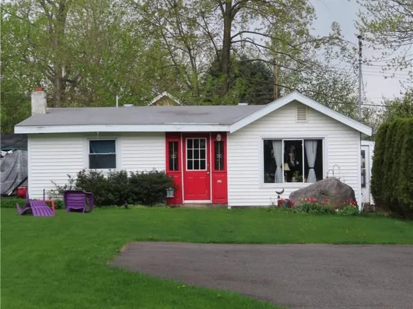 4607 Wilcox Pl, Jamesville, NY 13078