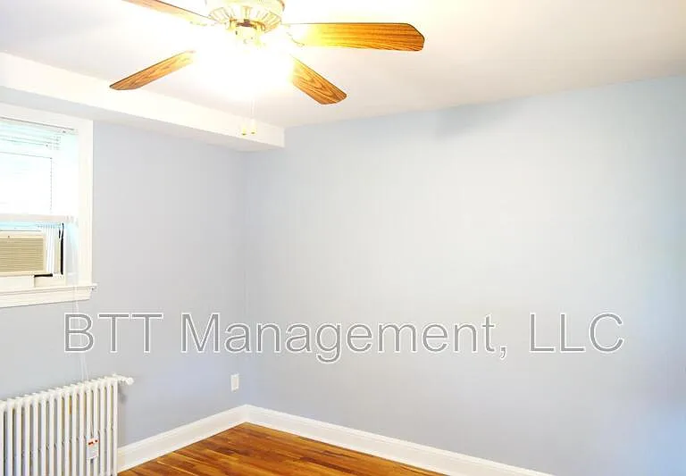 8210 Greenwood Ave #1 — Photo 40