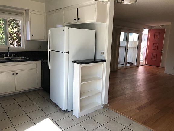 4th image of 11849 Goshen Ave APT 1