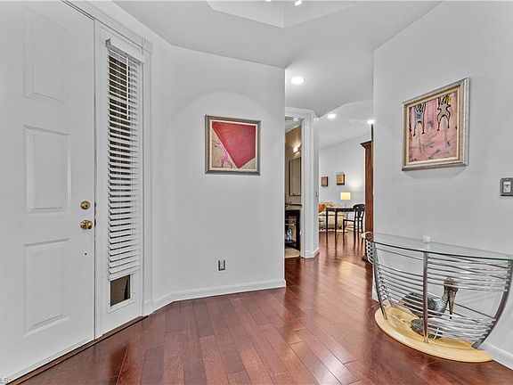 3rd image of 1845 Les Chateaux Blvd Unit 202