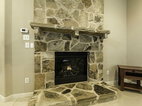5th image of 1312 Cog Hill Dr