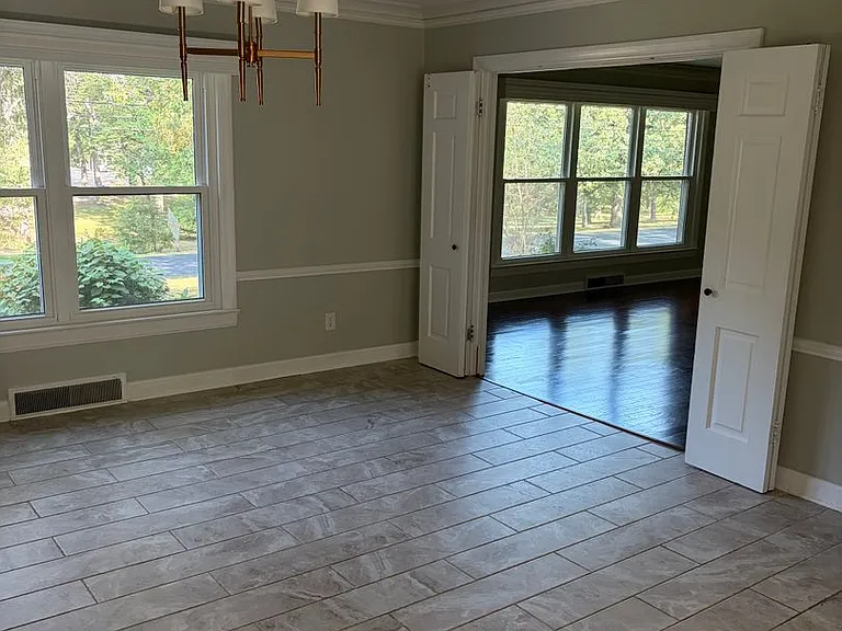 1300 N Waldron Rd — Photo 8