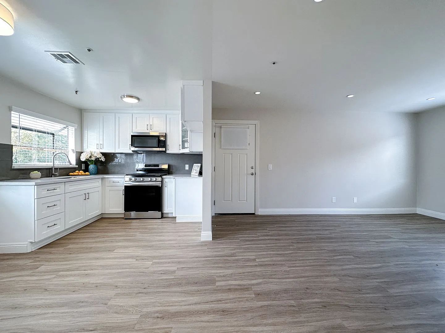 922 Benito — Photo 3