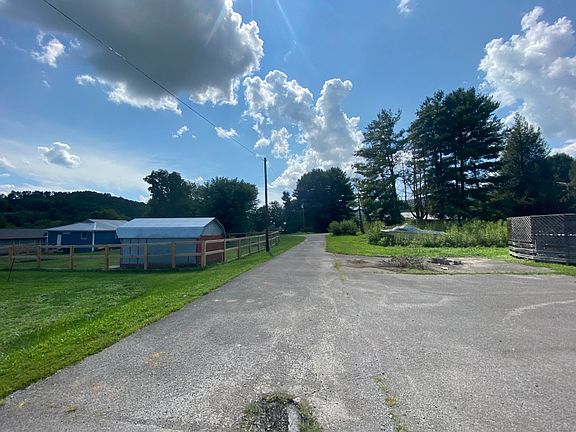 4th image of 129 Drewjamie Dr
