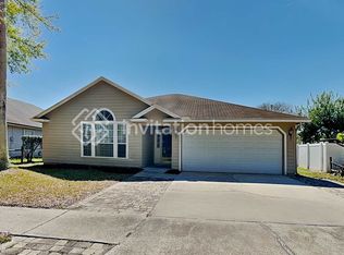 7624 Fawn Lake Dr N, Jacksonville, FL 32256