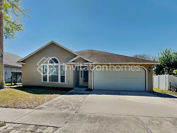 7624 Fawn Lake Dr N, Jacksonville, FL 32256