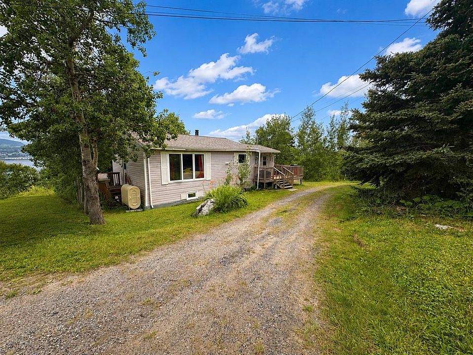 1st image of 6 Youngs Lane