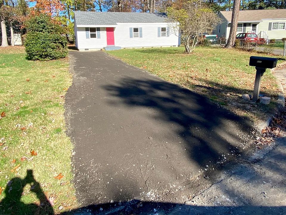 1st image of 604 Elmfield Dr