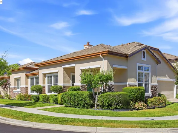 5315 Asterwood Dr, Dublin, CA 94568