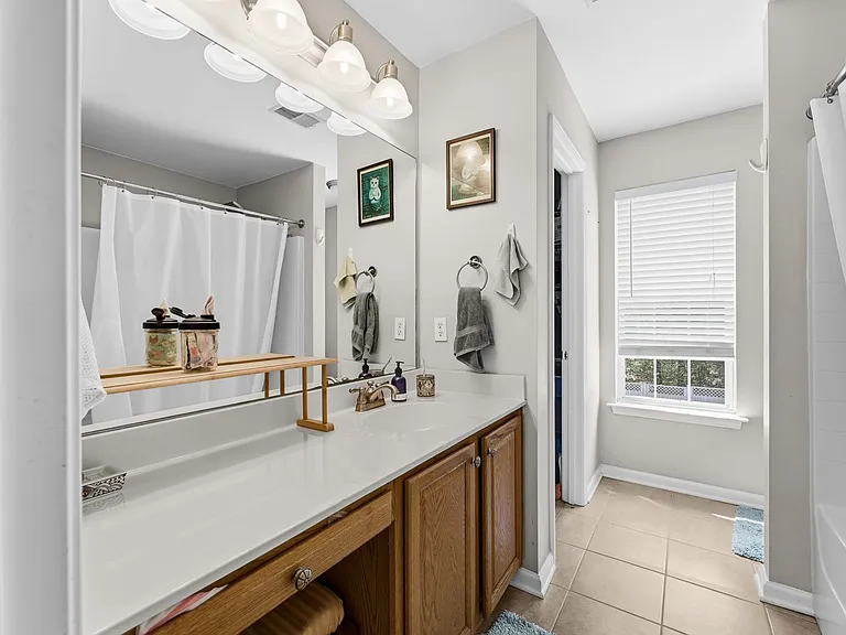 177 Old Pond Cir — Photo 20