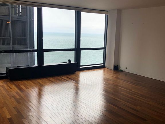 Living Room Floor to Ceiling Windows