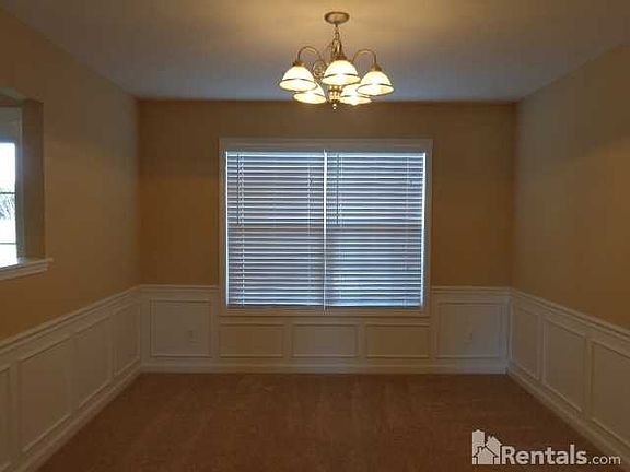 3rd image of 3503 Gambill Ln