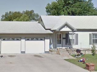 519 Carroll Ave, Larned, KS 67550