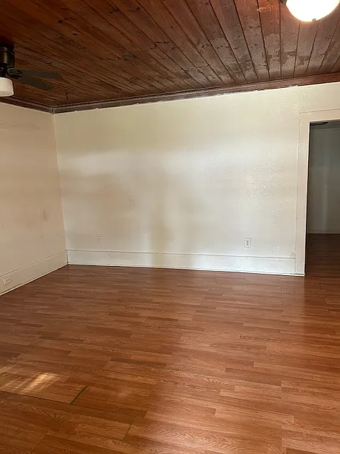 Woodland Street, 3510 - TP - Main House — Photo 3