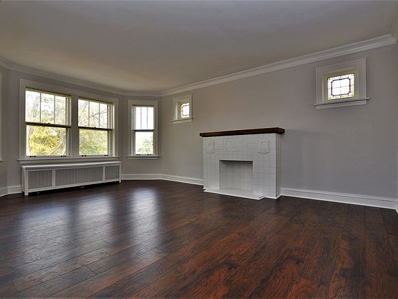 4th image of 2701 W Estes Ave #27013