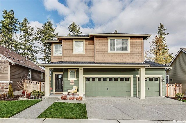 1st image of 13809 185th Ave E