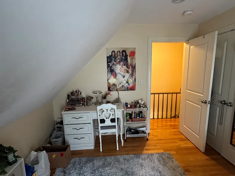 25 Lothrop St #1 — Photo 18