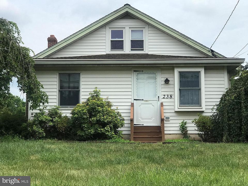 1st image of 238 Telford Pike