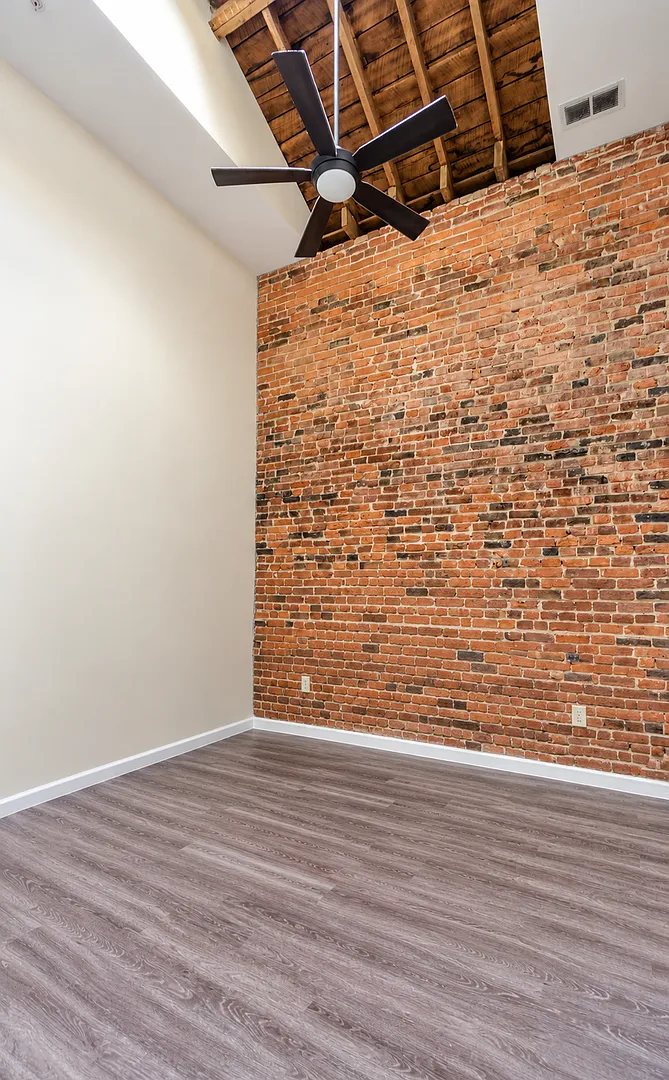Downtown IU Lofts 108 W 6th — Photo 4