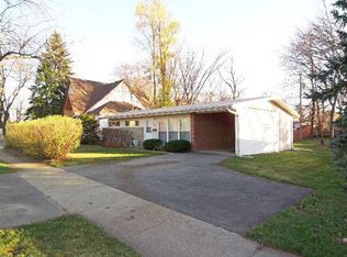 625 Dundee Rd, Northbrook, IL 60062