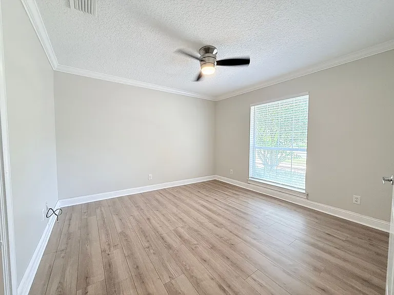 5511 La Moya Ave — Photo 12