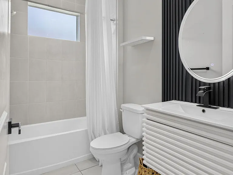 16293 Melogold Dr — Photo 31