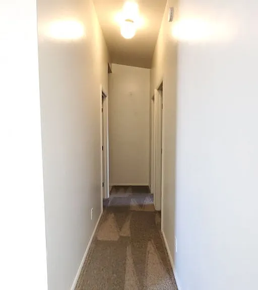 920 & 920-1/2 Crist Dr — Photo 4