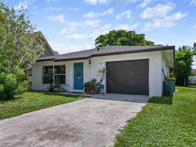 770 109th AVE N, Naples, FL, 34108