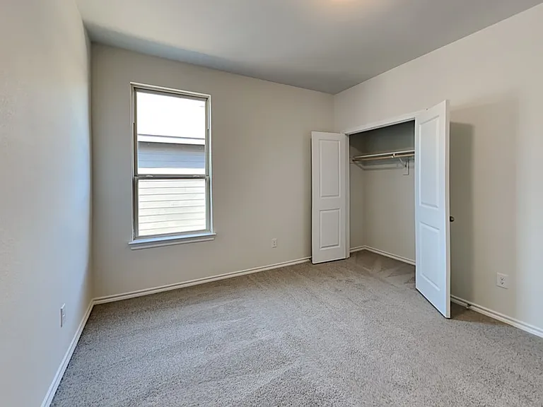 1650 Briar Hunt Dr — Photo 11