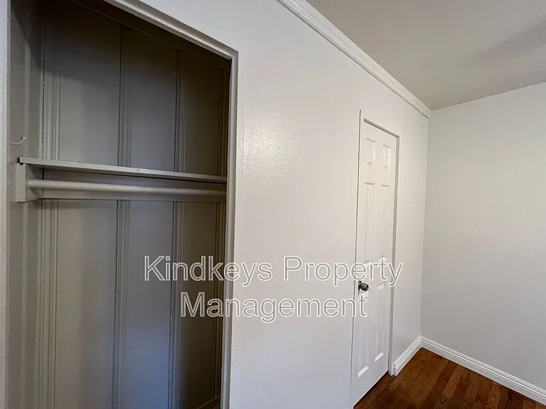 5046.5 Muir Ave — Photo 15