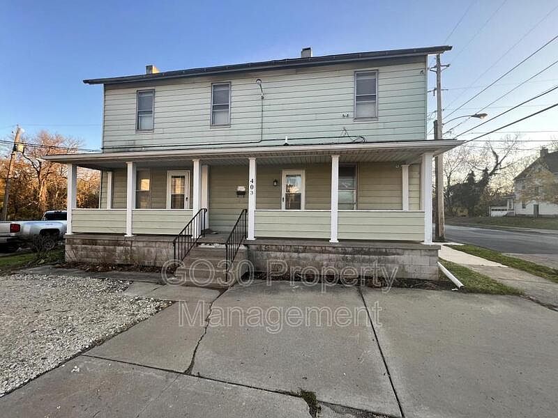 1st image of 403 Steel St