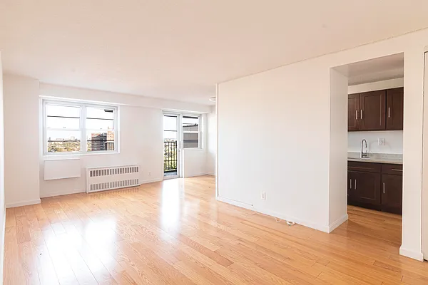 Rented by Modern Spaces | media 20