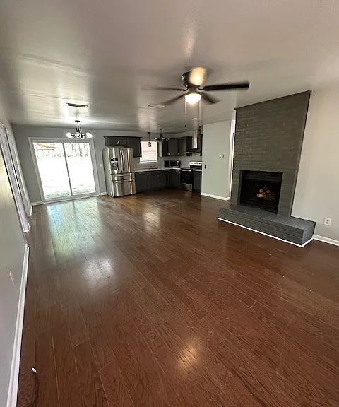 290 Mark Ave — Photo 4