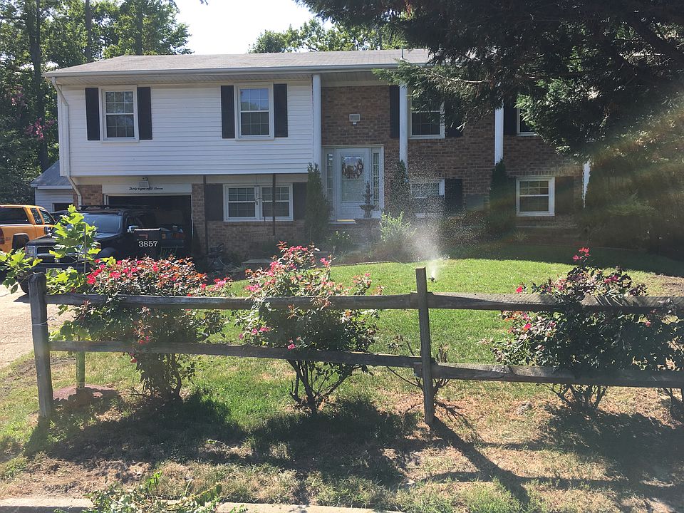 2nd image of 3857 Charter Oak Rd