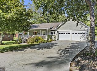 240 Morning Star Ln, Mount Airy, GA 30563