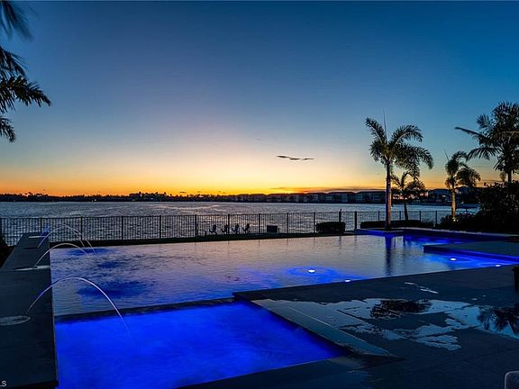4th image of 17416 Via Lugano CT