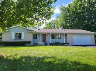 1149 Arapaho Dr, Burton, MI 48509