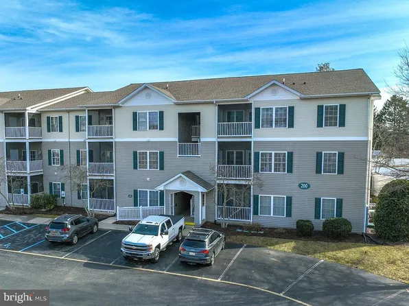 200 Pebble Dr Unit 207, Rehoboth Beach, DE 19971